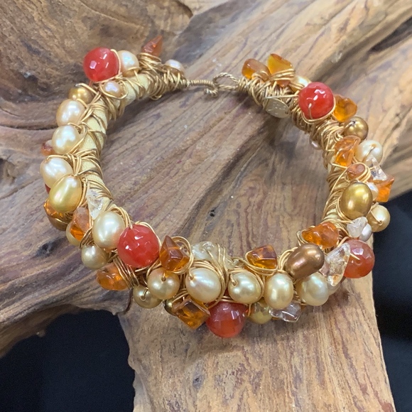 Pearl Designer Bracelet - Picture 1 of 4
